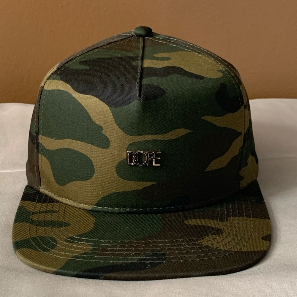 Dope Mens 24K Gold Logo Camouflage Snapback Cap